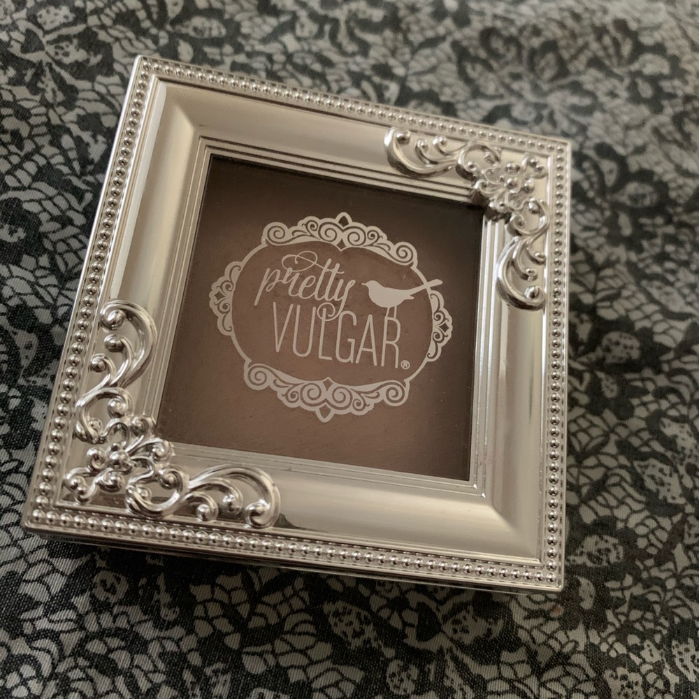 Pretty Vulgar Highlighter